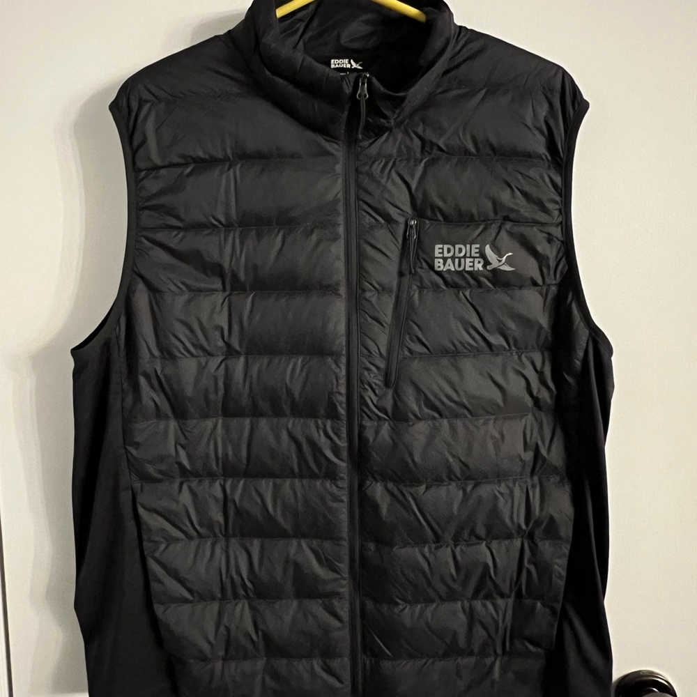 Eddie Bauer Black Puffer Vest-Size Large